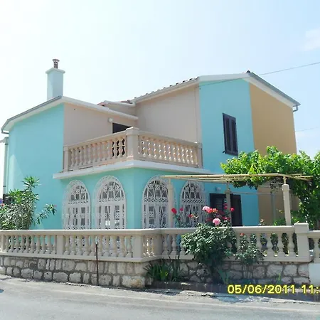 Galjanic Robert Apartment *