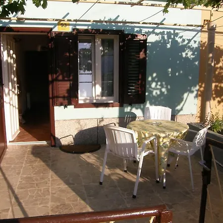 Apartment Galjanic Robert Krk Town