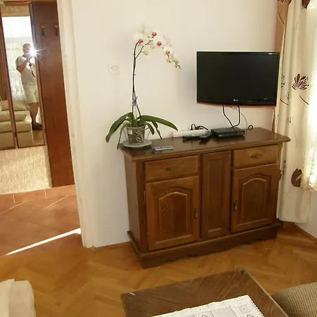 Apartment Galjanic Robert *