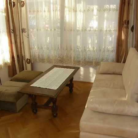 Galjanic Robert Apartment *